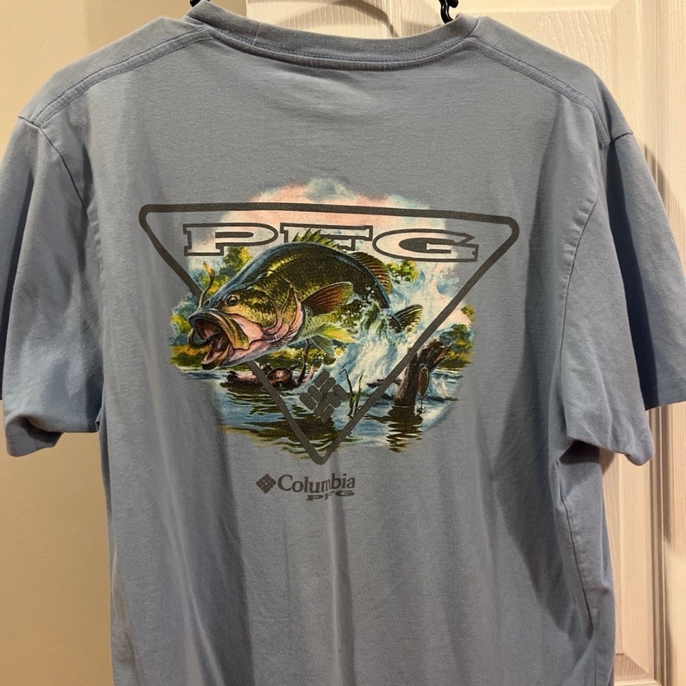 Men’s Columbia Shirt